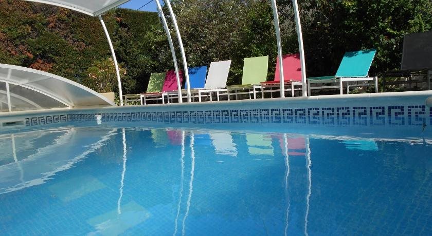 Les Tilleuls - carbon neutral hotel in Orange