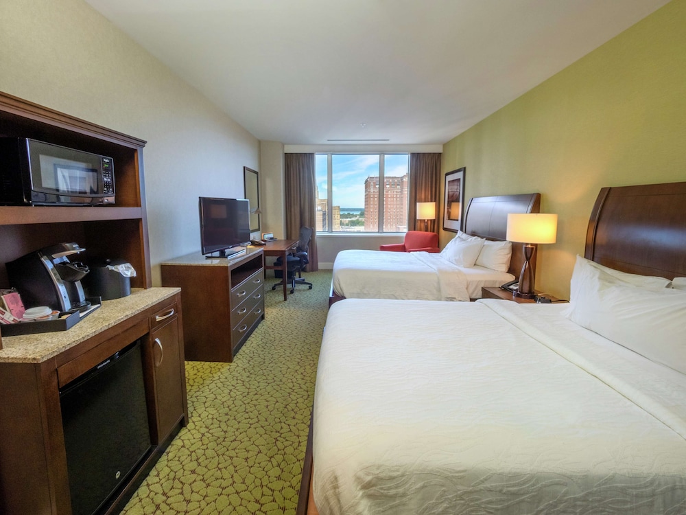Hilton Garden Inn Buffalo Downtown - photo 21