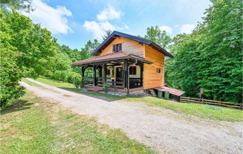 Stunning Home In Gornje Stative — 4-Star Luxury Hotel in Karlovac, Croatia