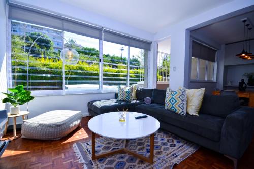 Enjoy Cape Town at our Green Point Apartment — 4-Star Luxury Hotel in Cape Town, South Africa