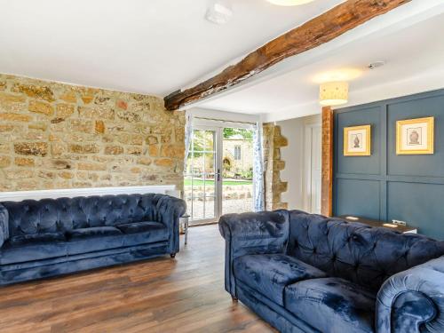 Castle Cottage