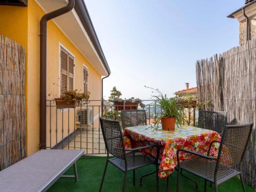 Apartment Cantina by Interhome — 4-Star Luxury Hotel in Terzorio, Italy