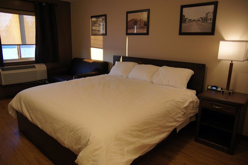 Eden Valley Motel - photo 2