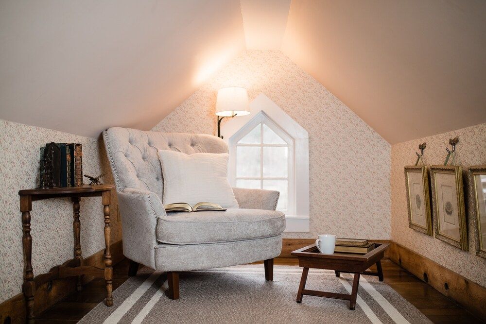 The Mast Farm Inn - photo 14
