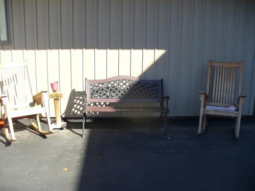 Villager Motel & Glen Manor Estate - photo 20