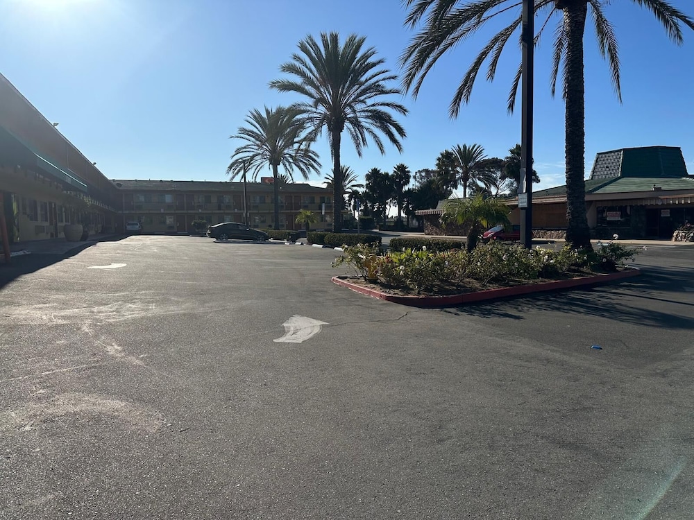 Hotel Avenida Oceanside - featured photo