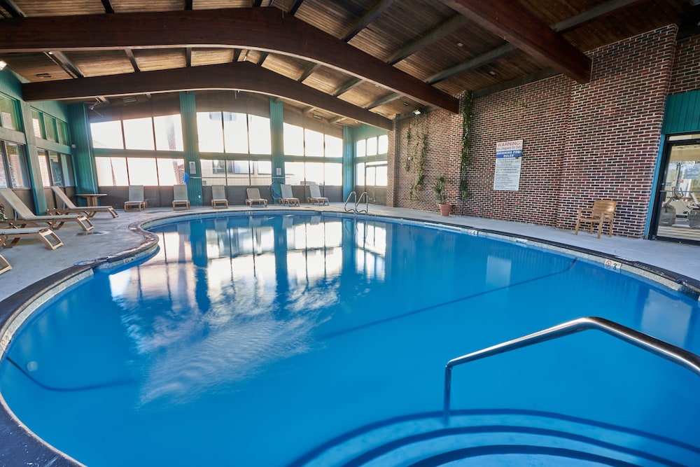 Riverview Inn & Suites — hotel in Somerset
