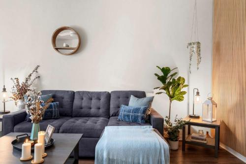 Stylish Modern Farmhouse Boutique Condo 2BD 2BA — 4-Star Luxury Hotel in Gainesville, United States