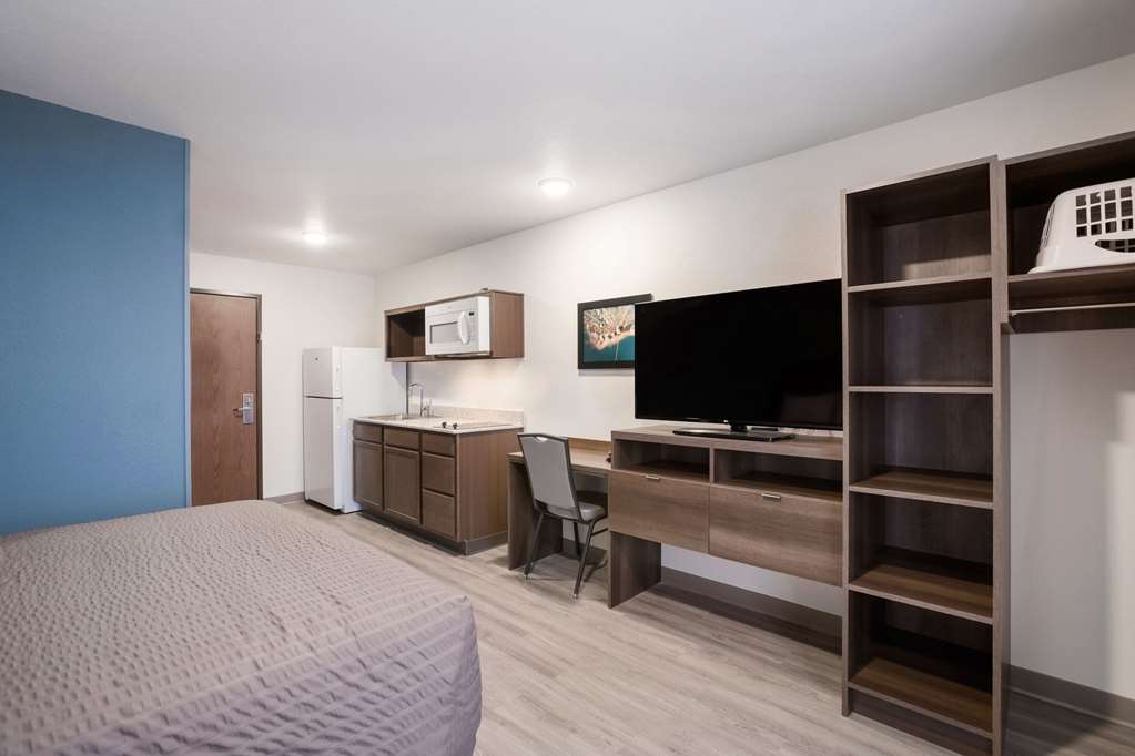 WoodSpring Suites Detroit Madison Heights — hotel in Madison Heights