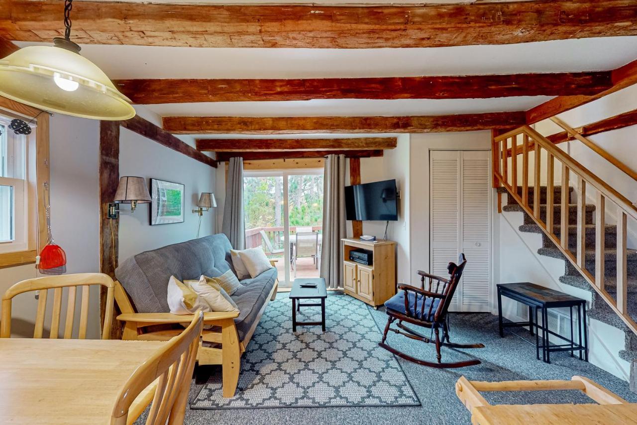 Running Fox Farm in Baraboo, United States