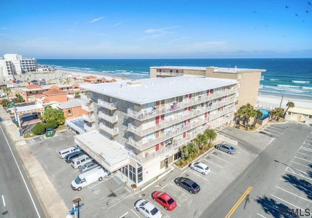 Daytona Beach Club Studios in Daytona Beach, United States