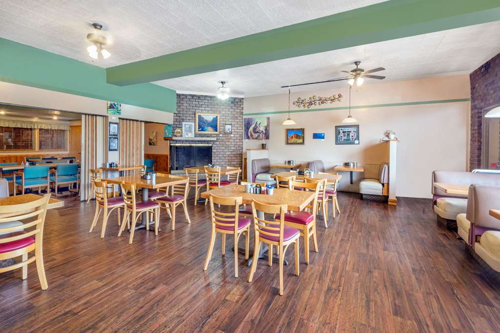 Days Inn by Wyndham Show Low - photo 6