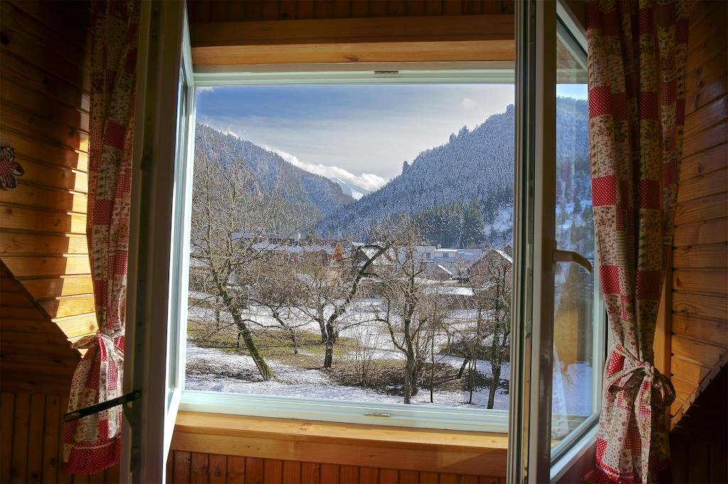 Penzion a drevenica pri Hati in Terchova, Slovakia