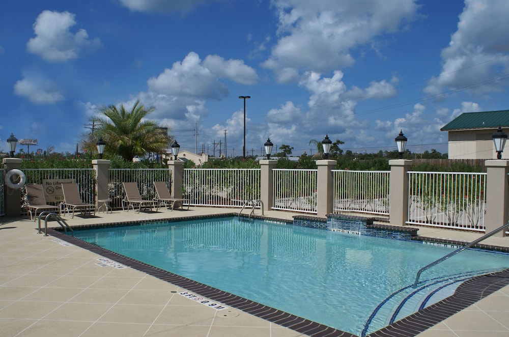 Hampton Inn Orange - photo 10