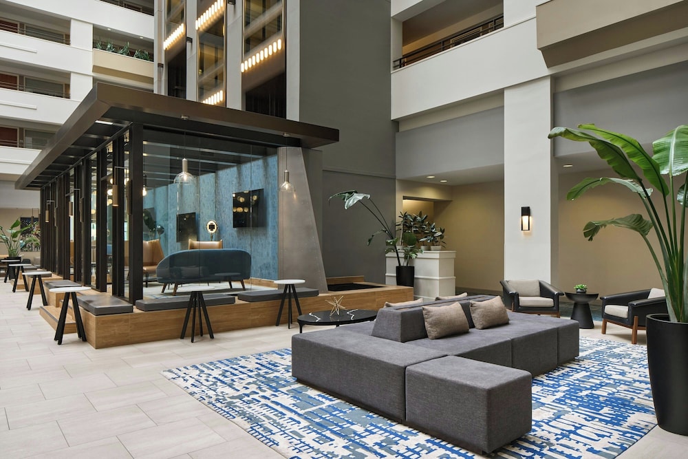 Sheraton Suites Chicago O'Hare - photo 13