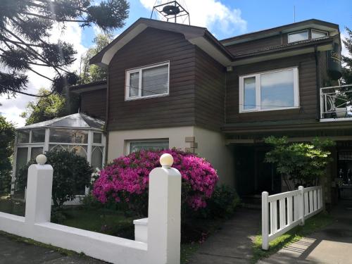 Small Hotel Goblin s House in Temuco, Chile