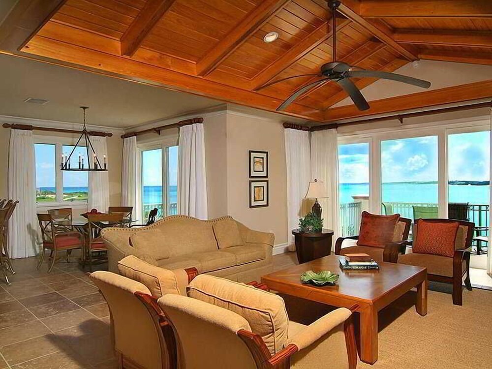 Grand Isle Villas — 4-Star Luxury Hotel in George Town, Bahamas