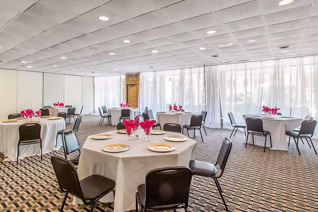 Ramada by Wyndham Santee I 95 - photo 16