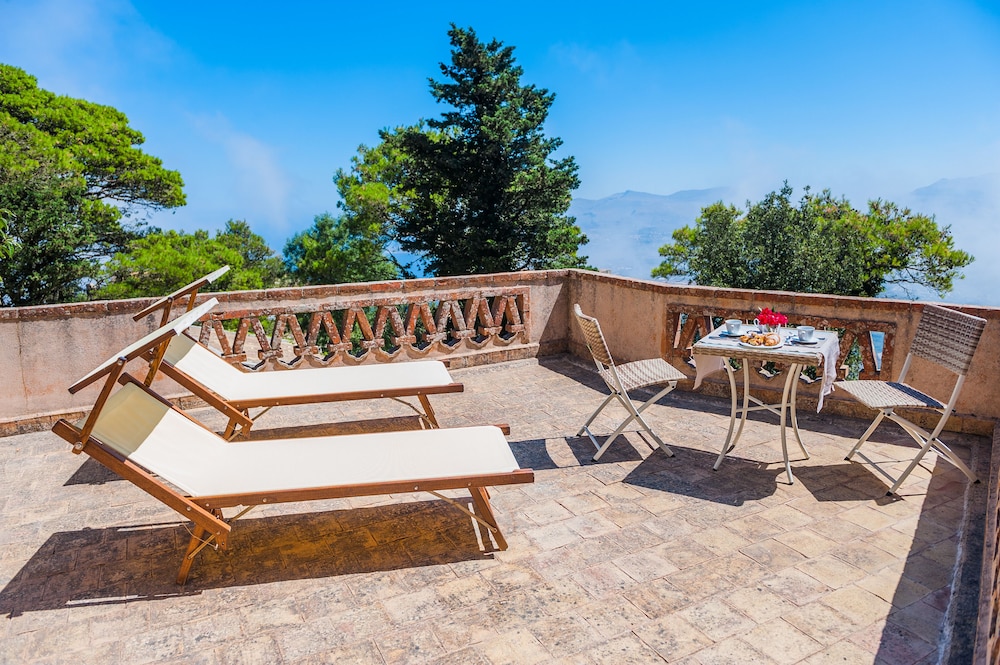 La Pineta Park Hotel — Erice