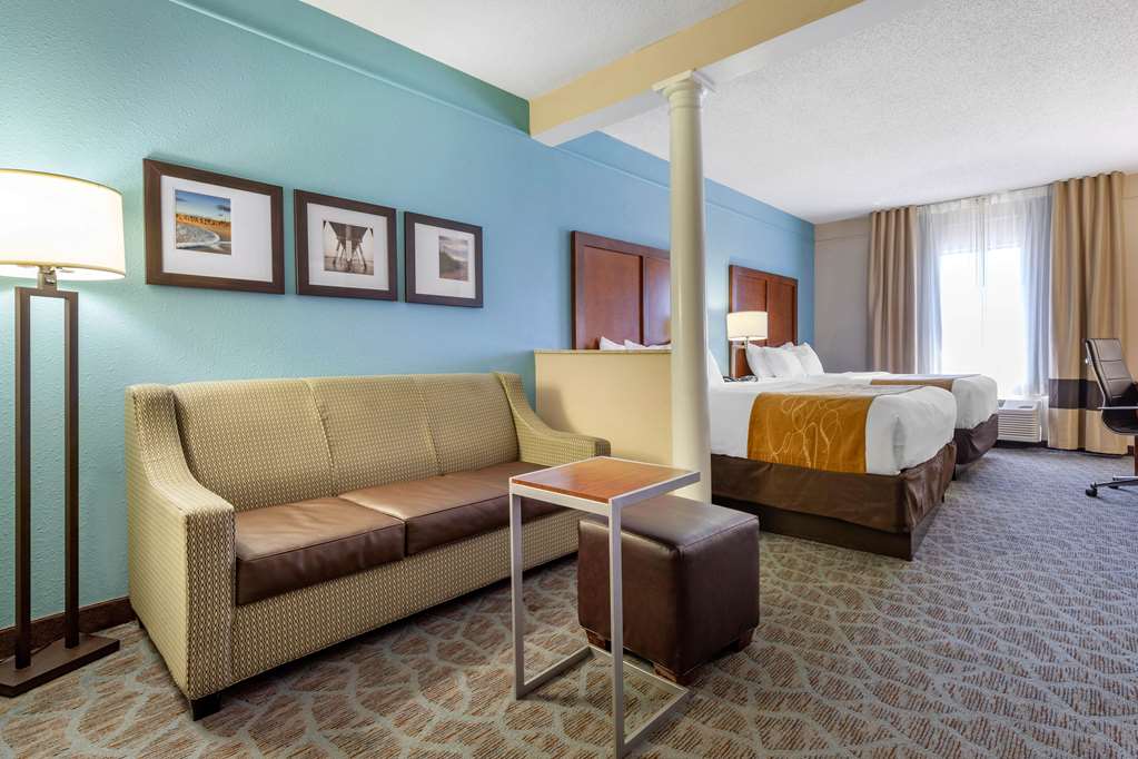 Comfort Suites Southport Oak Island - photo 9