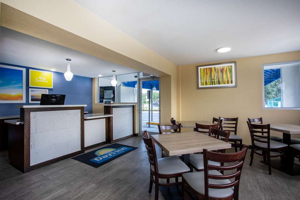 Days Inn by Wyndham Apopka Orlando - photo 7