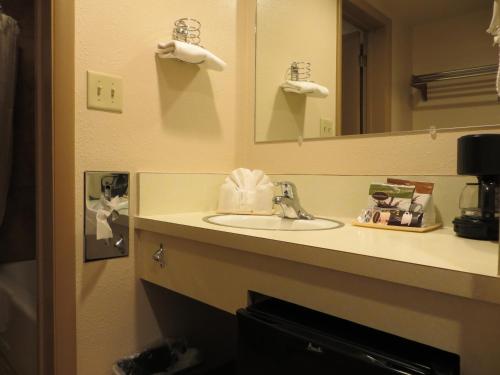 Jailhouse Motel and Casino - photo 47