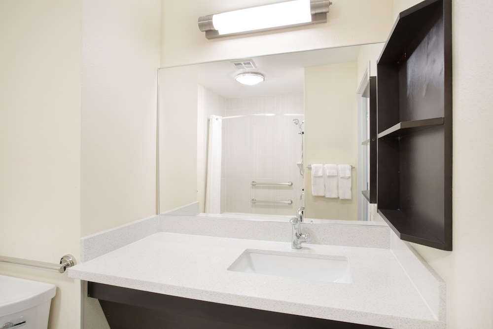 Candlewood Suites Longmont Boulder Area by IHG - photo 19