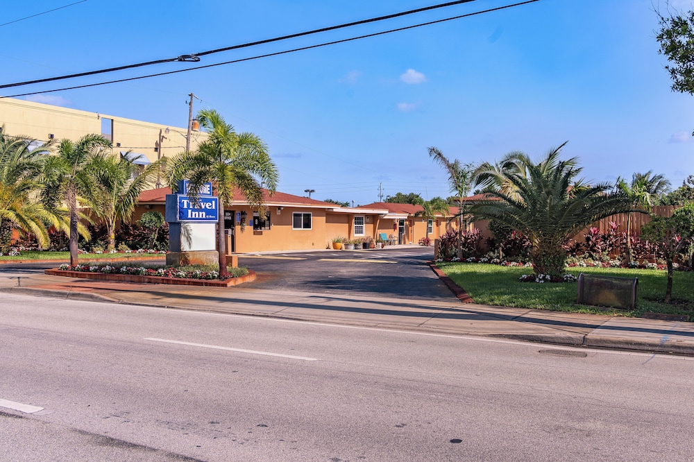 Travel Inn of Riviera Beach - photo 24
