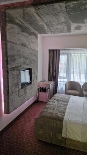 City Hotel & Lounge in Slatina, Romania