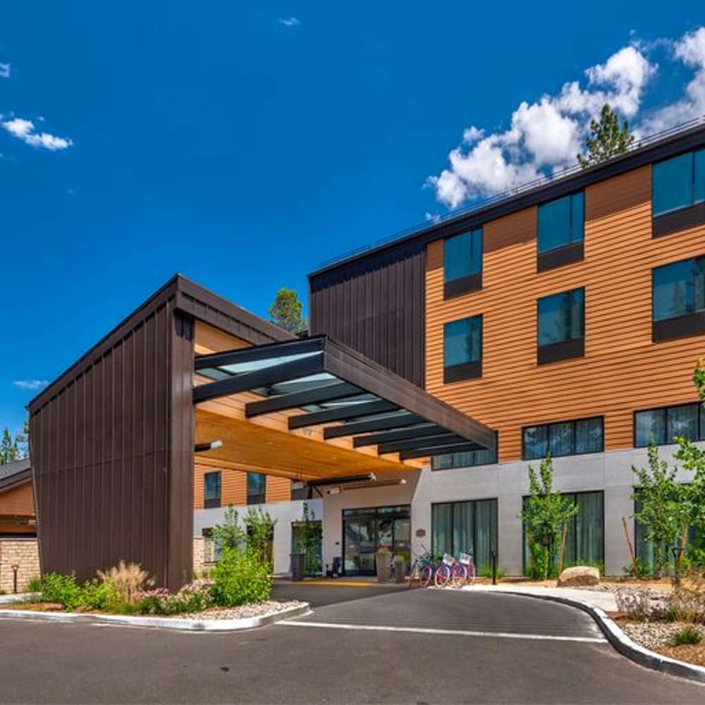 Hampton Inn and Suites South Lake Tahoe - photo 23