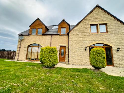 1 Woodside in Elgin, United Kingdom