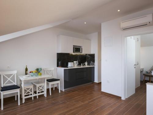Amorino of Dubrovnik Apartments One Bedroom Apartment with Balcony and Sea View