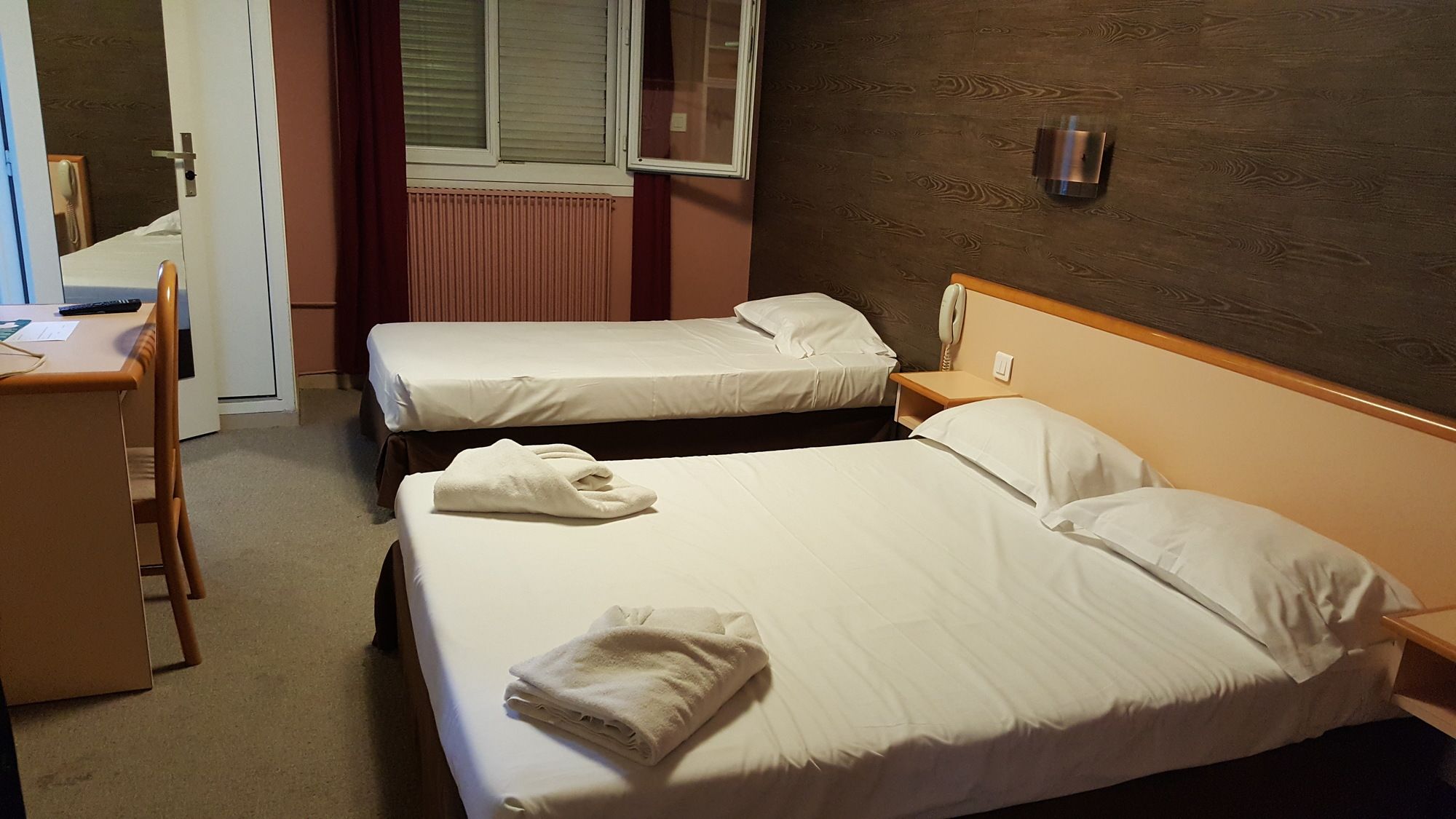 Hotel Les Cigalons - last minute hotel in Marseille