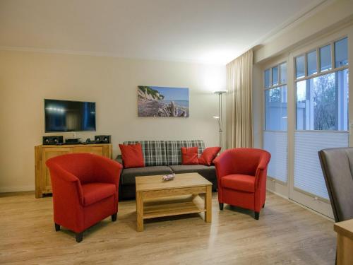 Dünenpark Binz Komfortplus Ferienwohnung mit 1 Schlafzimmer und Terrasse im Erdgeschoss 275 — 4-Star Luxury Hotel in Ostseebad Binz, Germany