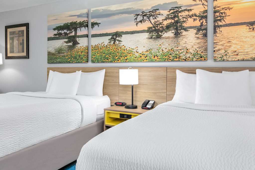 Days Inn & Suites by Wyndham Cabot - photo 6