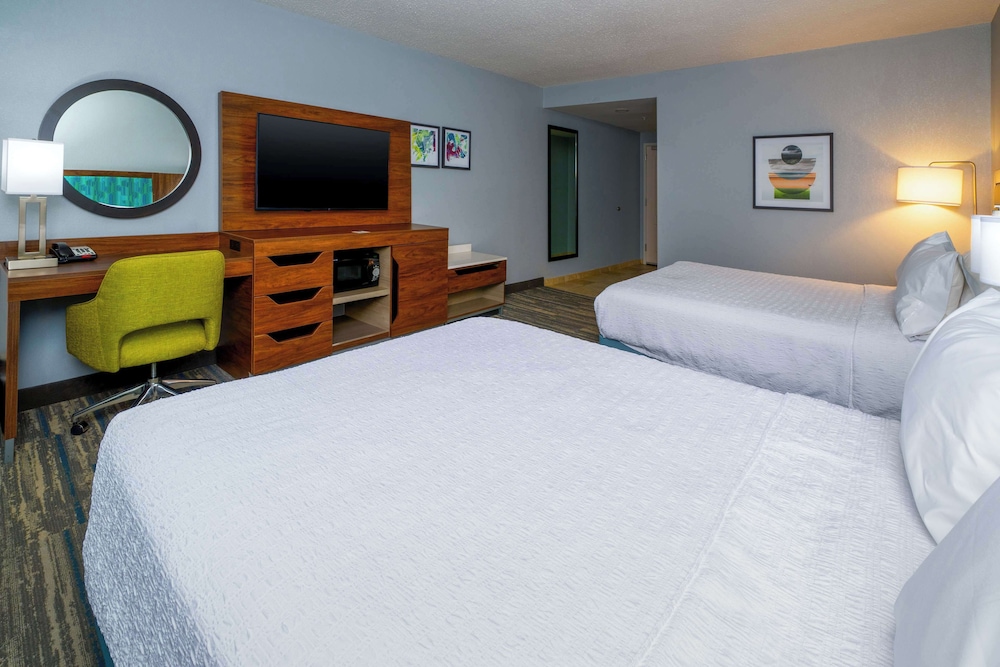 Hampton Inn Dahlgren - photo 8