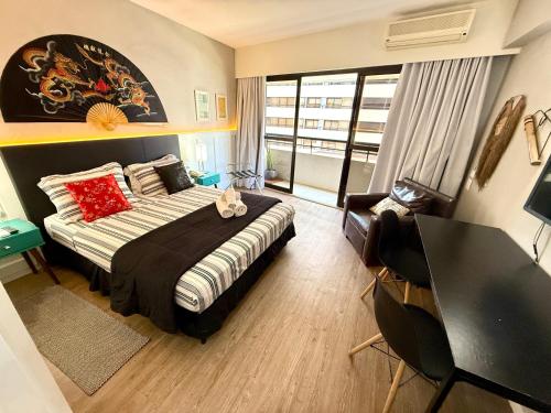 Lindo Studio com Jacuzzi e sacada a 50m Av Paulista — 4-Star Luxury Hotel in Sao Paulo, Brasil