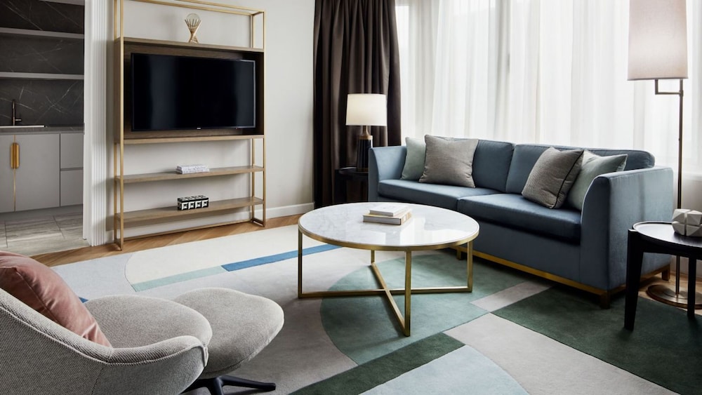 The Luxury Collection Hotel Manhattan Midtown - photo 8