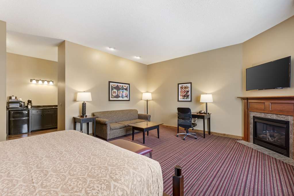 Best Western Plus Dutch Haus Inn and Suites - photo 26