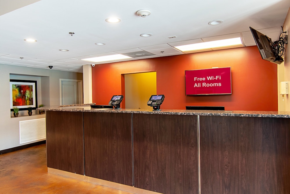 Red Roof Inn Locust Grove - photo 5