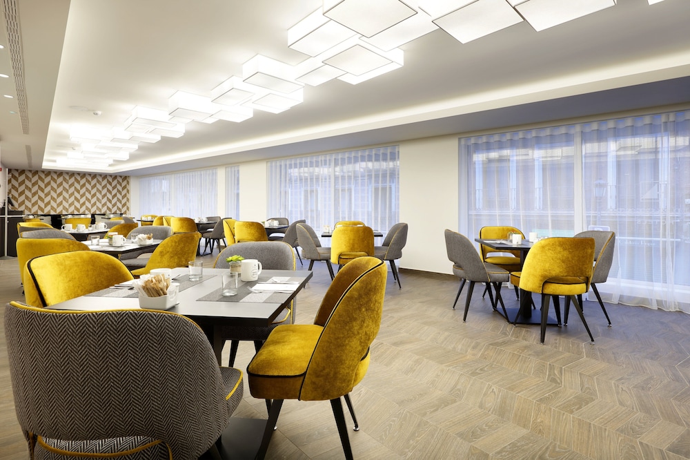 מזון ומשקאות