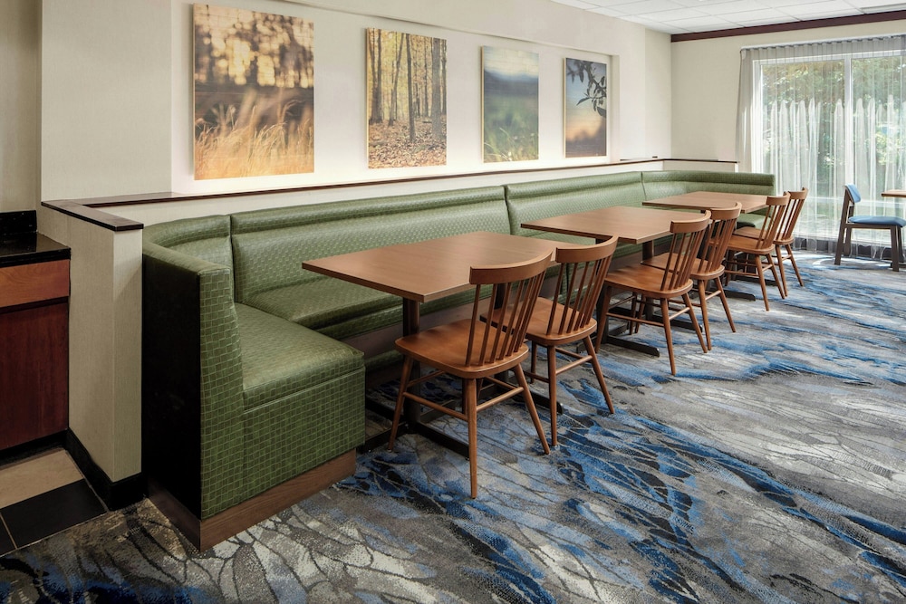Fairfield Inn & Suites by Marriott Carlisle - photo 19