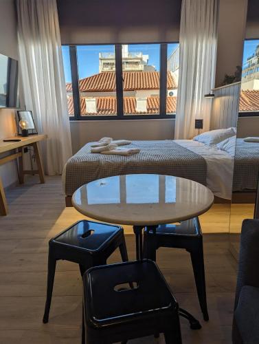 Triple A Psiri Fruit Market Artistic Studios FREE Parking — 4-Star Luxury Hotel in Athens, Greece