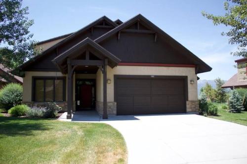 Powder Mountain Wolf Den is Pet Friendly in Eden, United States