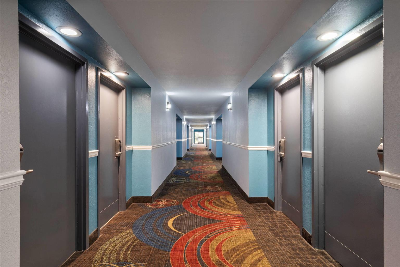 Days Inn by Wyndham Lincoln - photo 24
