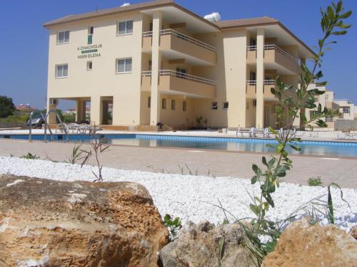 Nissi Elena Deluxe Apartments