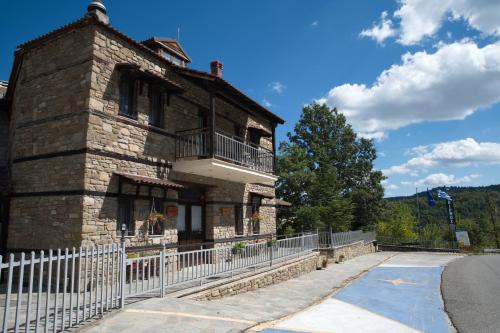 Seirios Guest House — 4-Star Luxury Hotel in Archangelos, Greece