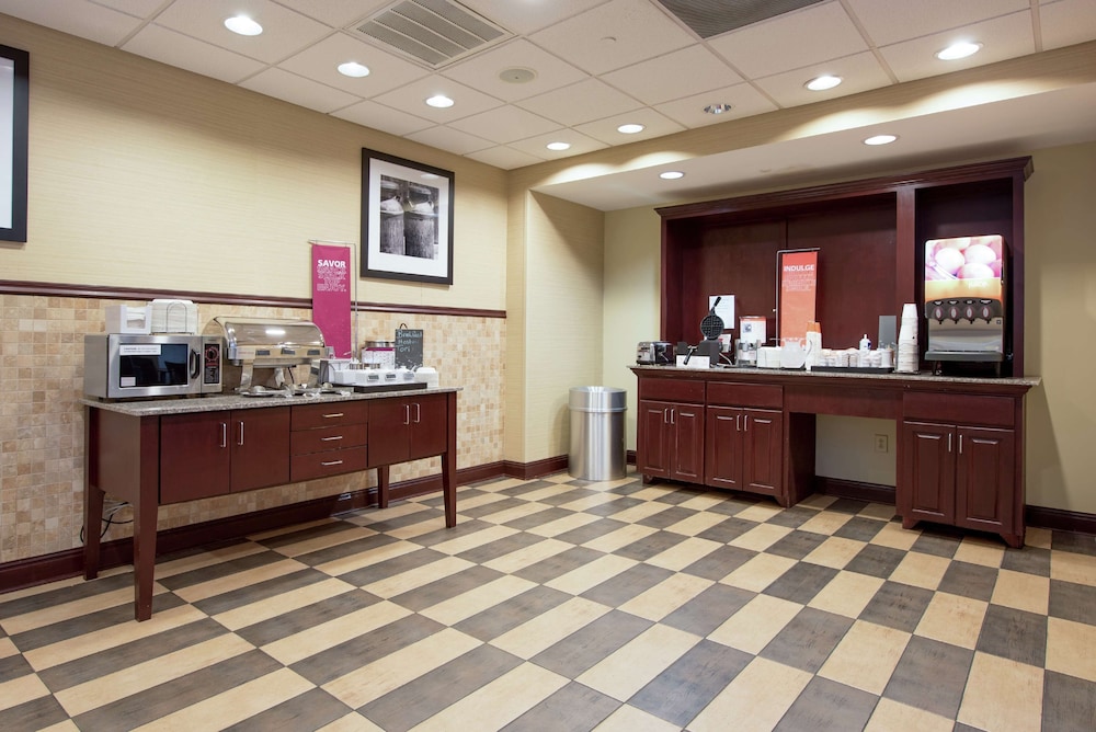 Hampton Inn Yazoo City - photo 23