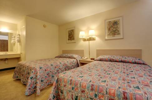 Carbondale Value Inn & Suites - photo 4