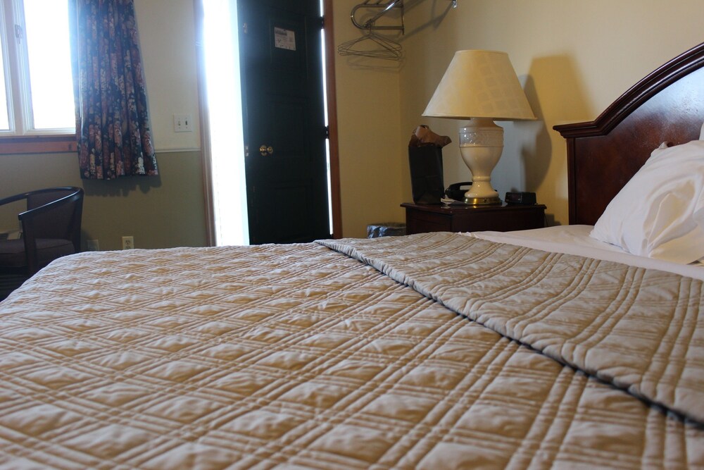 Berkshire Travel Lodge - photo 10